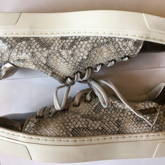 Mephisto snake print leather sneakers size 7-1/2 - Picture 4 of 9